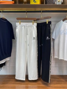 Lulu25Ss春夏新款空气层棉布抽绳休闲裤 男士立体发泡标识提花织带拼接直筒休闲长裤 贸易公司渠道稀出 领先官网发售 一款专为追求时尚与舒适并重的都市达人精心