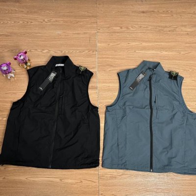 Stone Island 石头岛户外网眼马甲 甄选品质 实拍可见 面料采用高品质优质正品尼龙马甲面料 三防户外面料 整件二本针走线 机能工装日系风十足 当季必备