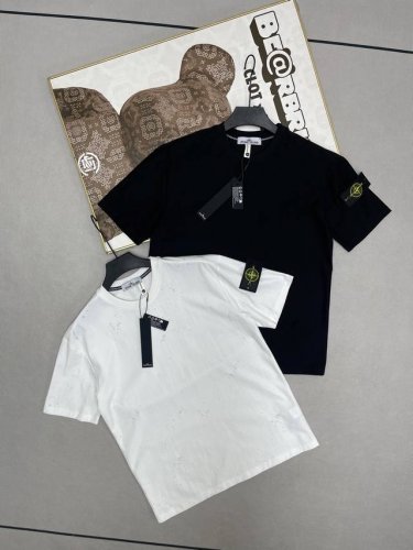 顶级版本 Stone Island 石头岛微破洞勋章袖标扣重工刺绣圆领短袖T恤 定制面料上身舒服 当季必备 版型超正 拒绝臃肿 面料质感非常棒 纯手工定制独家缝