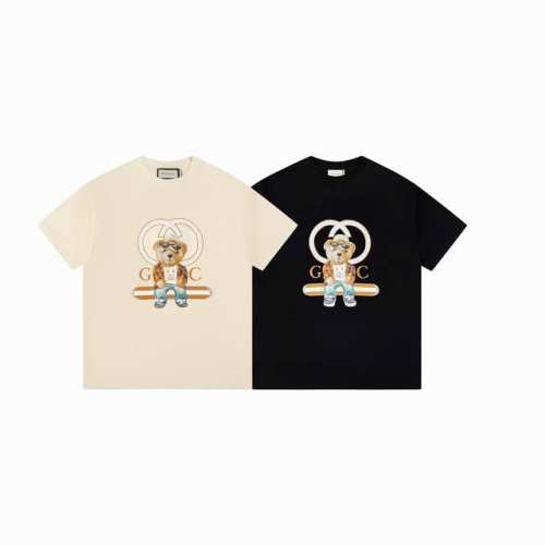 款号：AD10 Gucci古驰 新款 精品印花logo短袖圆领T恤 男女同款 轻奢高级，百搭又显瘦 280克重磅高克重面料 男女都可轻松驾驭！ 品质精细程度可以
