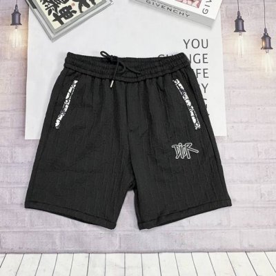 Dior夏季最新款 男士休闲五分短裤，官网同步 原版1-1复刻，做工精细，原版五金 精选优质聚酯纤维面料、手感细腻，夏季必备单品、上身效果超帅气，超真实拍摄、零