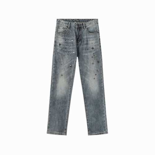 8652# P230 克罗心 最新品，专柜同步有售，原单狠货，水洗休闲牛仔裤，进口原版水洗弹力面料，舒适有弹性，后袋精致手工 形象逼真，原版五金辅料装饰，版型超