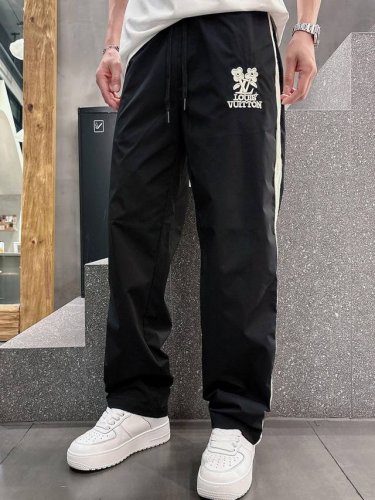 Lv 驴家 2025 春夏新款 时尚休闲裤 上身舒适透气 颜色: 蓝 黑 码数:M-3Xl