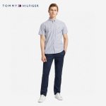 120 tommy汤米男士夏季短袖商务休闲条纹衬衫！120支全棉面料，清爽格纹工艺！上身十足帅气！胸前经典的Logo标志刺绣！非常立体饱满！百搭而又不凡之物！格