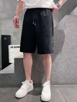 克罗心2025春夏新款男士休闲短裤 高端货简洁时尚大方 定制原版进口面料 简洁利落又清爽 品质做工细节经得起任何形式检验简约大方百搭款 上身优雅帅气，焕然一新的