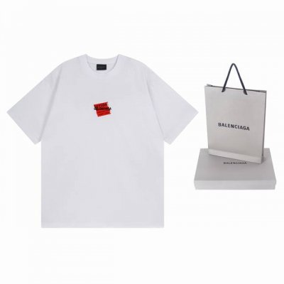 实拍图 顶级版本.官网品质 Balenci*Ga 巴黎#2025新款 前后字母Logo刺绣胶带压胶短袖T恤，设计感十足 欢迎对比 面料采用巴黎Zp定织定染全棉双