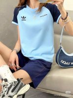 新款上新 Adidas三叶草女印花拼接色短袖，阿迪专柜的配色越来越神仙了，夏季限量发售款新款短袖，220G纯棉定制浅色系面料，胸前刺绣标 简约不简单，穿出潮流感