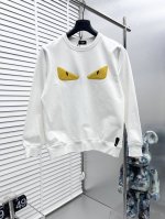 Fend*Fw秋冬新款，小怪兽圆领卫衣，定制面料，细节到位，采用高克重全棉面料，舒适透气性极佳，经过洗水处理，手感更加舒适，三标齐全 颜色：黑色白色 码数：M-