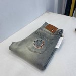 顶级版本 春夏欧洲专柜新款 超A代购级别海外贸易公司订单货源，顶级原单高端男士定制时尚修身小直筒牛仔裤。528～13 颜色：图片色 尺码：29-40 面料：丹宁