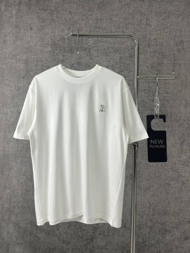 brunello Cucinelli Bc2025春夏新款圆领短袖T恤 Brunello Cucinelli的珍贵纱线丰富了这款Travelwear系列T恤衫的