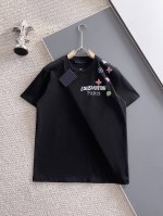 Sg Lv 高定面料 玉蚕丝般的丝滑 2025春夏新品上市时尚经典圆领短袖时尚单品设计 更加时尚舒适 高标准定制 上身非常有型 人工手绘工艺 客供辅料 客供进口