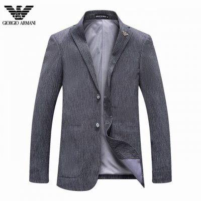高版本 阿玛尼 2025Ss欧洲专柜主打系列。男士修身西服 ，采用进口高端面料 ，面料超级牛逼上身潇洒大气 ，贵气十足！男神必备码数:M-Xxxl 下单请报身高
