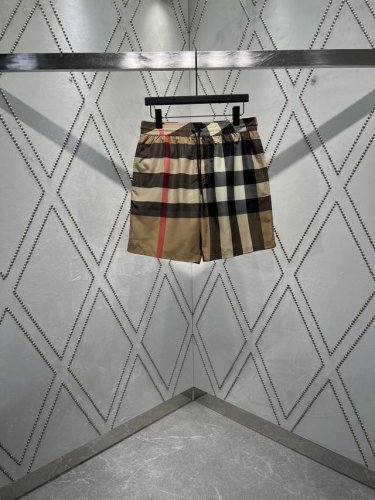 巴宝莉 25Ss新款抽绳式游泳裤 装饰精纺 Burberry 格纹 呈现休闲版型 搭配网眼内衬 码数 S.M.L.Xl.