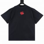 Balenciaga巴黎世家 Taped美工胶饰短袖T恤 复古平纹布 定制定染今年春夏新色 正面和背面字母Taped徽标 美工胶3D叠视觉 磨损洗旧效果 宽松版