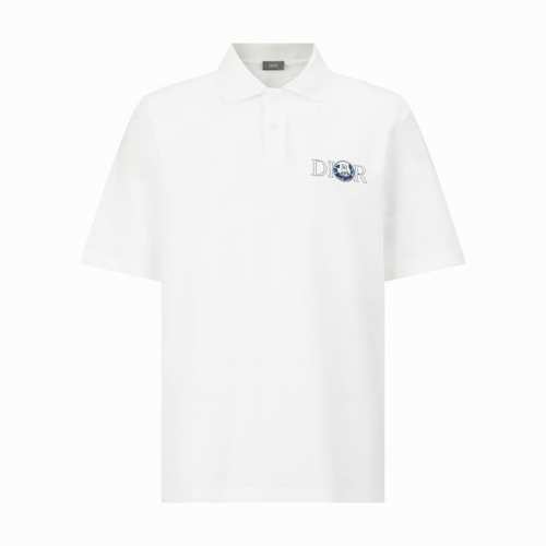 Dior 小猫刺绣polo短袖 面料：采用26支大眼双珠地，面料克左为240克，该款面料采用95棉与5%纤维。成衣效果版型非常立体，透气性也十分强。螺纹采用定制
