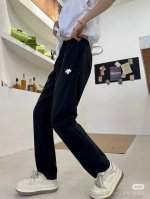 Descente迪桑特 春夏 定制冷感面料 男女同款速干超弹力运动长裤 牛货 四季款 1迪家运动长裤，采用Schematech冷感纱线面料，透气性强，适合各种环