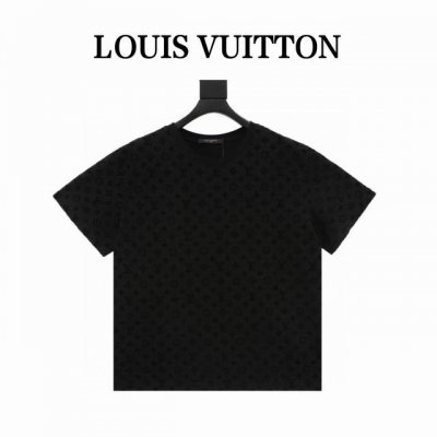 Louisvuitton 路易威登 提花植绒情侣装短袖T恤 男女同款 此款采用80支双精长域据双龙头大提花机，非常非常立体的提花结构，130%的纯棉，中间夹杂了