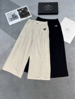 高品质prada 2025夏季新款裤子，九分阔腿裤型，亚麻面料舒适透气，百搭松弛感十足，2色Sml