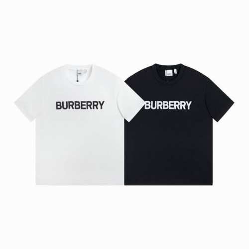Burberry 巴宝莉发泡徽标字母Logo短袖T恤 22夏季最新配色的王牌Bbr，经典中的圣经 三色短袖同步来袭~~可男可女的经典款 260克纯棉面料 尺码.