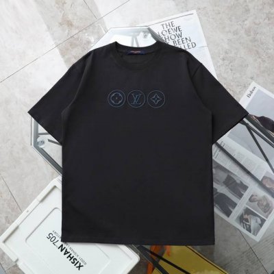 上新 纯原臻品 顶级复刻 - Louis Vuitton 路易威登Lv 新款刺绣Logo圆领短袖T恤 - 款号 3334 - 颜色 碳灰色 白色 - 尺码 S-