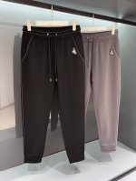 新品 25Ss春夏新款男士高端薄款束脚卫裤，男士金属三角标绳扣抽绳运动休闲长裤！贸易公司渠道稀出，领先官网发售！春夏季新款卫裤推荐，基础不挑人的百搭款式，喜欢的