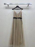 25Ss Dio *早春度假 系列新品 重工吊带裙 定制麻花肩带 原版定制时髦精单品解锁所有穿搭 腰部定制字母Logo腰带 百搭经典单品时髦又高级 经典版型不挑