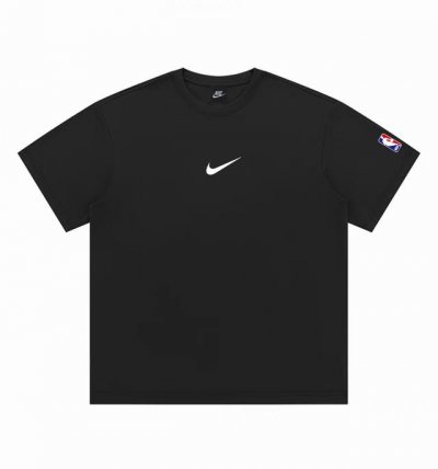 Nike X Fear Of God X Nba 三方联名耐克Fogess圆领短袖半袖T恤 面料采用260克纯棉双纱食毛面料 双线二本针压线 久洗不变形 原版定