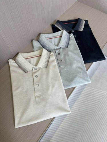 Lp 家25Ss春夏新款翻领polo衫 原版定制面料 纱线环保染色定型 面料上身柔软舒适 起脚花灰平纹同步染色制造 底边采用半针挑角工艺 Logo材料植绒拉高有