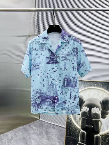路易威登 Lv 2025Ss新款男士短袖 衬衫 衬衣 高端版本 专柜定制面料 透气舒适度高 细节无可挑剔 品牌元素设计理念 体现高品质 手感细腻柔软 呈现休闲裁