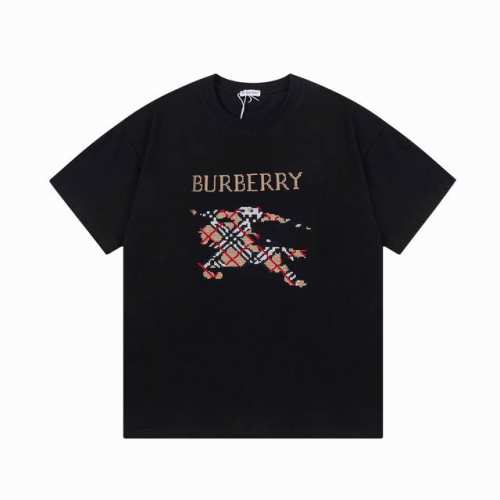 burberry 巴宝莉 战马万针十字交叉刺绣 大Logo经典识标印花精致升级 灵感源自八十年代复古 原版面料 官方同款 短袖T恤 定制310克同缸染面料 手感