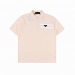 prada 普拉达 胸前三角标双杠短袖Polo衫 选用棉质珠地网眼布，衣领为双系统提花定织扁机制成，有弹性，不变形，衣服全部原生布捆边，前胸双层面筒，无明线，无