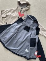 420 helly Hansen/Hh春款新款情侣专业户外硬壳防水防风透湿冲锋衣 I 级 匠心细节走心之作 立体风帽设计挡雨水不阻视线 内侧口袋设计储物便捷安心