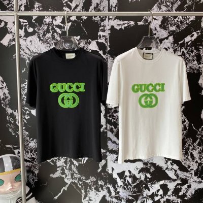 古家 24Ss新品短袖T恤 经典帅气时尚 胸前精致品牌字母Logo 简约百搭款 高档棉面料 不仅挺括 保持潮流的廓形 又穿着舒适 纱织更细腻A码数:M-3Xl
