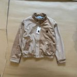 款号305 Carhartt 2025Fw 卡哈特铜氨触感树纹肌理千鸟格内里哈灵顿夹克外套 卡哈特2025年春季首发 随着复古回潮 哈灵顿再次回到巅峰 优化了传