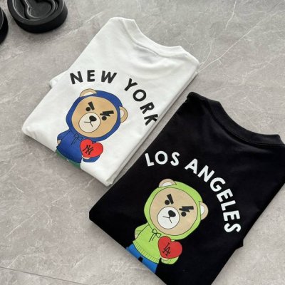发 宝子们 被追问无数次的宝藏T恤来啦 就是这件超火的 Mlb超萌小熊White Bear皱眉熊运动T恤纯棉短袖 谁穿谁可爱 它后背的印花堪称一绝 大大的 Ne