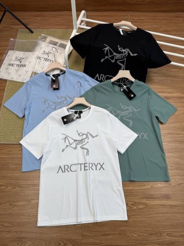 高品质，雪梨纸精包装 Arc’Teryx 始祖鸟 2025夏季新品！男士阳离子环保健康除臭防菌速干短袖T恤！掌柜力荐！线上线下同步！高品质速干T！客供面料！手感