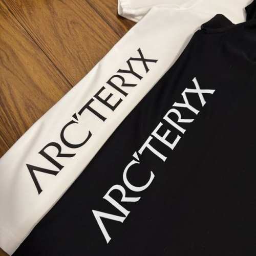 始祖鸟 Arcteryx Norvan Downword 圆领速干冰丝男女款短袖 客供速干冰丝质感面料，爽滑细腻，舒适透气！ 定织螺纹领口、领里压条，做工细节精