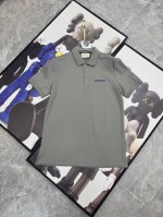 古驰 2025春夏新款首发专柜最新Polo衫 高端订制 设计前卫时尚！品牌Logo重工艺设计 高端定制 克高级丝光珠地面料.手感柔软.穿着舒适.专柜级别精致车线