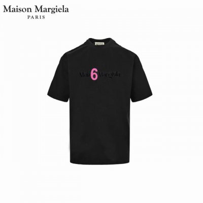Maison Martin Margiela 马吉拉25Ss 植绒烫图短袖T恤 采用订色订染毛圈纯棉衣面，250G双股双纱，手感舒适 进口针织针梳棉进行制作，搭