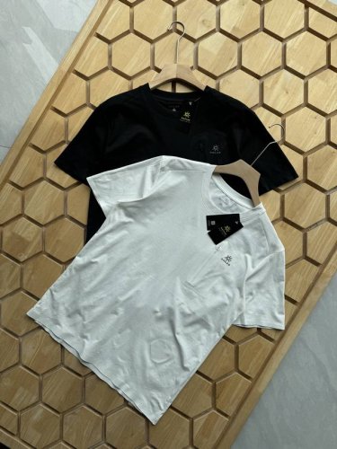 凯乐石压胶半拉链口袋短袖 运动商务两不误：半拉链设计，儒雅与活力并存！ 黑科技加持：速干弹力面料+polygiene抑菌处理，汗湿秒干无异味！ 细节控必备：无缝