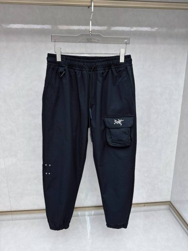 始祖鸟 2025春夏最新休闲裤专柜1:1顶级复刻，全品相！潮人必备单品！懂货的老铁赶紧下手 尺码：M~3Xl