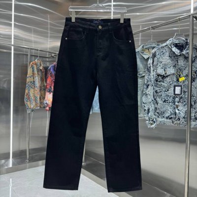 Lv 路易 25新品 后口袋字母Logo压硅胶牛仔裤！特定最新品牌皮标 重磅单品~私渠稀有臻品 客供五金辅料 进口客供定织牛仔棉布面料,时尚又个性 超级百搭好看