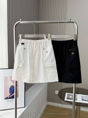 kolon Sport可隆户外运动休闲女子防泼水露营弹力宽松工装短裤 刺绣短裤，管网同款，三标齐全！一款适合户外运动的速干透气休闲短裤，功能性与装饰性融合并现