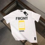 Fendi 芬迪 最新情侣款纯棉T恤 客供定制棉质面料 面料柔软舒适 全新设计灵感 极具时尚代表性 顶级品牌Logo印花工艺 独特设计 手感舒适透气 极为时尚耐