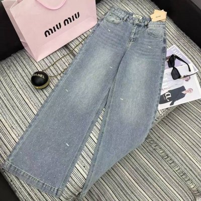 强烈推荐 25年早春夏系列 Miu*新款满钻设计牛仔直筒裤 Sml
