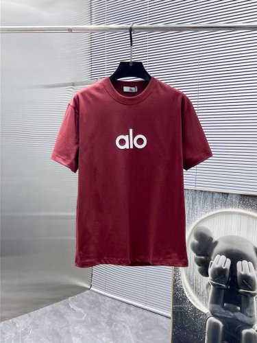 Alo 2025新款 圆领 短袖 T恤 高端版本 专柜定制面料 透气舒适度高 细节无可挑剔 品牌元素设计理念 体现高品质 手感细腻柔软 呈现休闲裁剪 上身版型超