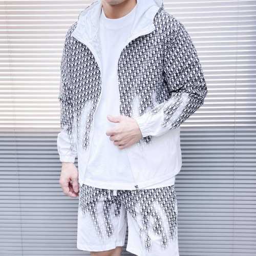 迪奥 2025夏季防晒衣短裤套装 海外专柜同步 奢华高级定制 任何人都可以轻松驾驭 客供进口聚纤维面料 手软舒适有型 吸汗透气 外贸公司订单 国内一线代工厂p出