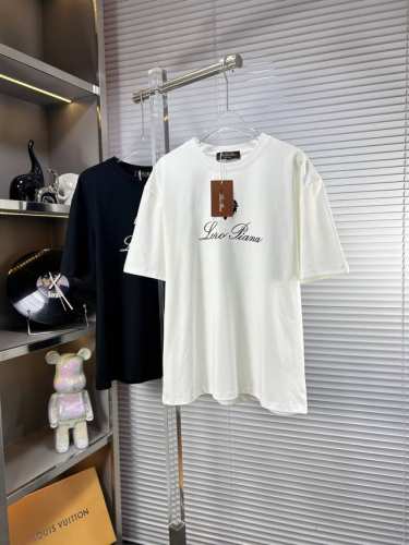 lp* Ss25春夏新款短袖，顶级图案Logo，帅气时尚，简约百搭款。面料棉 不仅挺括，保持潮流的廓形，又穿着舒适，纱织更细腻 码数：M-Xxxl