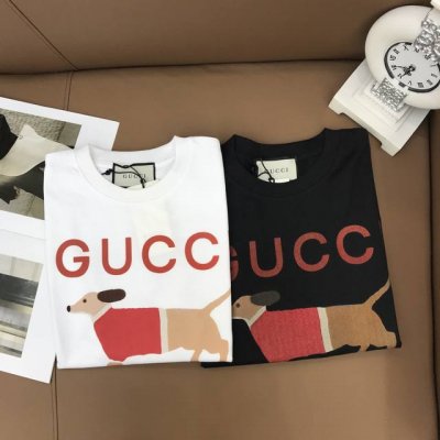 新品定制S, M, L Gucc**狗狗字母图案圆领短袖T恤 黑色白色