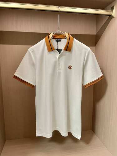 杰尼亚 2025春夏 官网同步 熟男 轻熟男 最爱款式 经典大气百搭商务休闲Polo领T恤 采用进口双丝光珠地棉面料 舒适透气 质感细腻 超柔软亲肤触感！翻领设